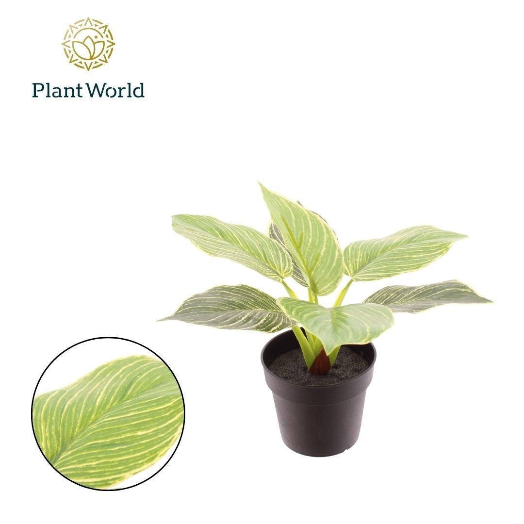 Artificial plant 20cm 9cm Pot