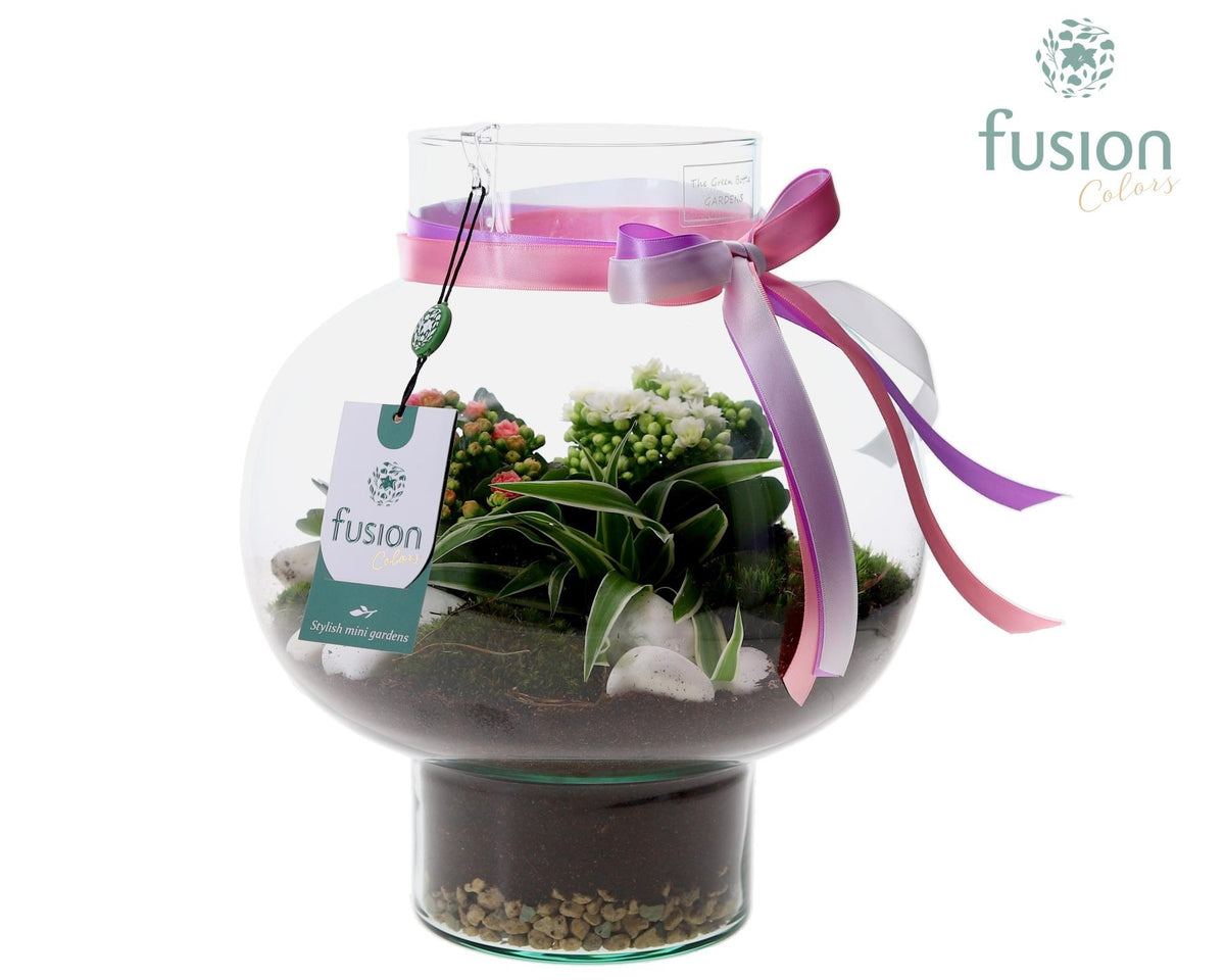 Green Bottle Laura Medium met arrangement 35cm 26cm Pot